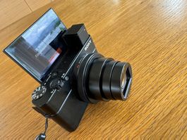 Sony RX100VI (Mark6) digitale Kompaktkamera 24-200mm