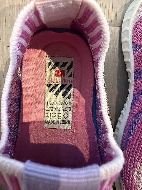 Elefanten Scarpe per ragazzi: Hausschuhe Gr. 25 – Usato da Döttingen venduto da pelisa 1