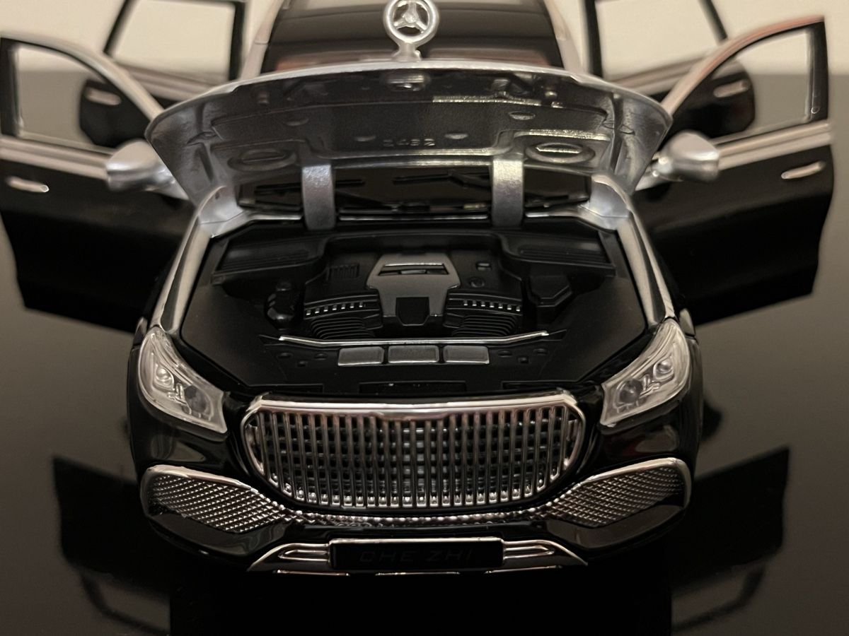 Mercedes-Benz Modellini d'auto: Mercedes Maybach – Nuovo e nell'imballaggio originale da Bäretswil venduto da Ser_9h6p 5