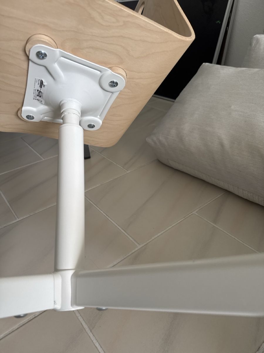 Ikea Sedie: Kinderstuhl – Usato da Wohlen AG venduto da samoali 2