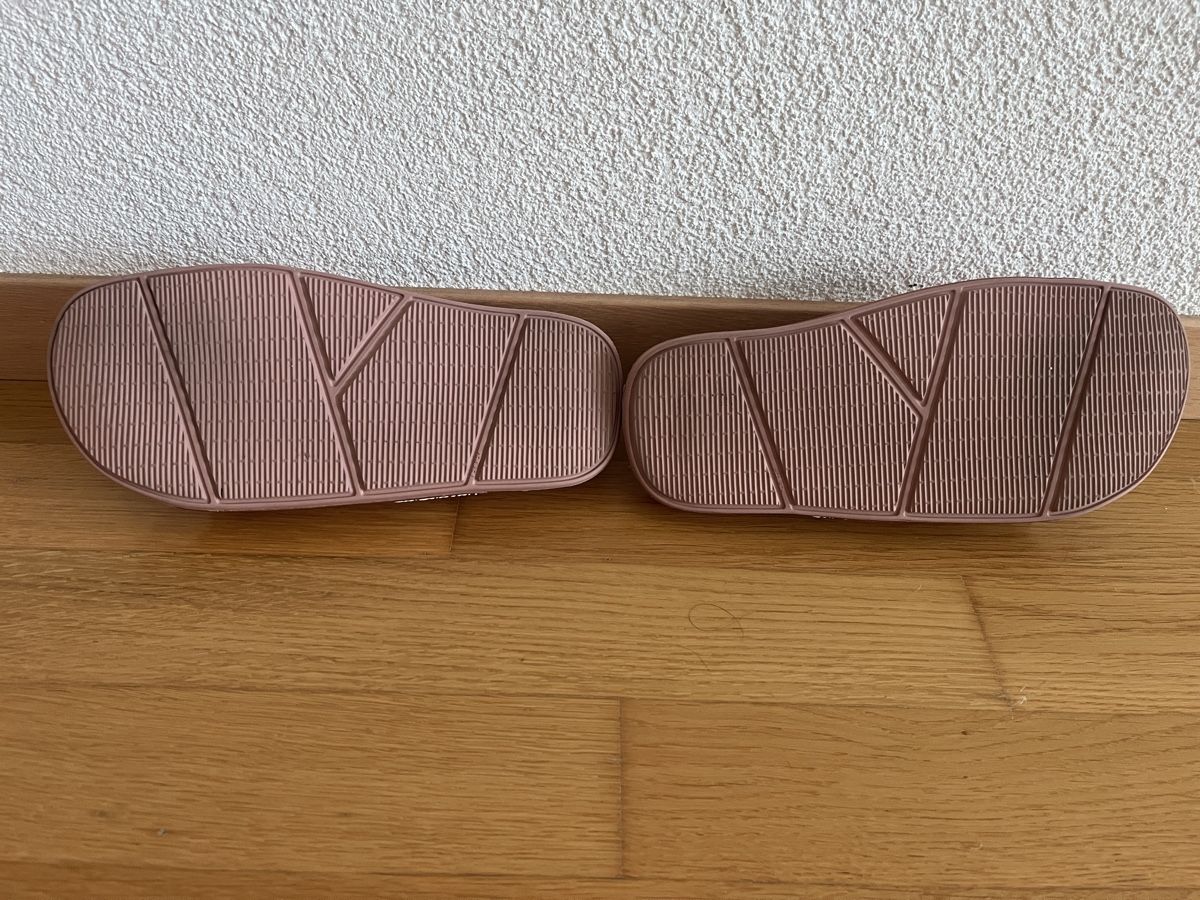 Scarpe da donna: Schlap hawaianas – Nuovo (secondo la descrizione) da Mont-sur-Lausanne venduto da Pioutch 1
