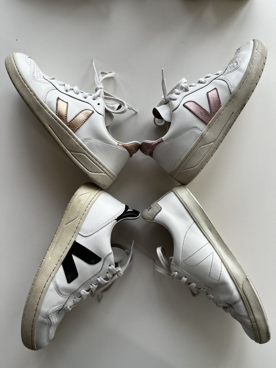 Veja Scarpe da donna: 4 Paar Veja Sneaker V-10 / Esplar Gr. 37 – Usato da Olten venduto da hahnice99 2