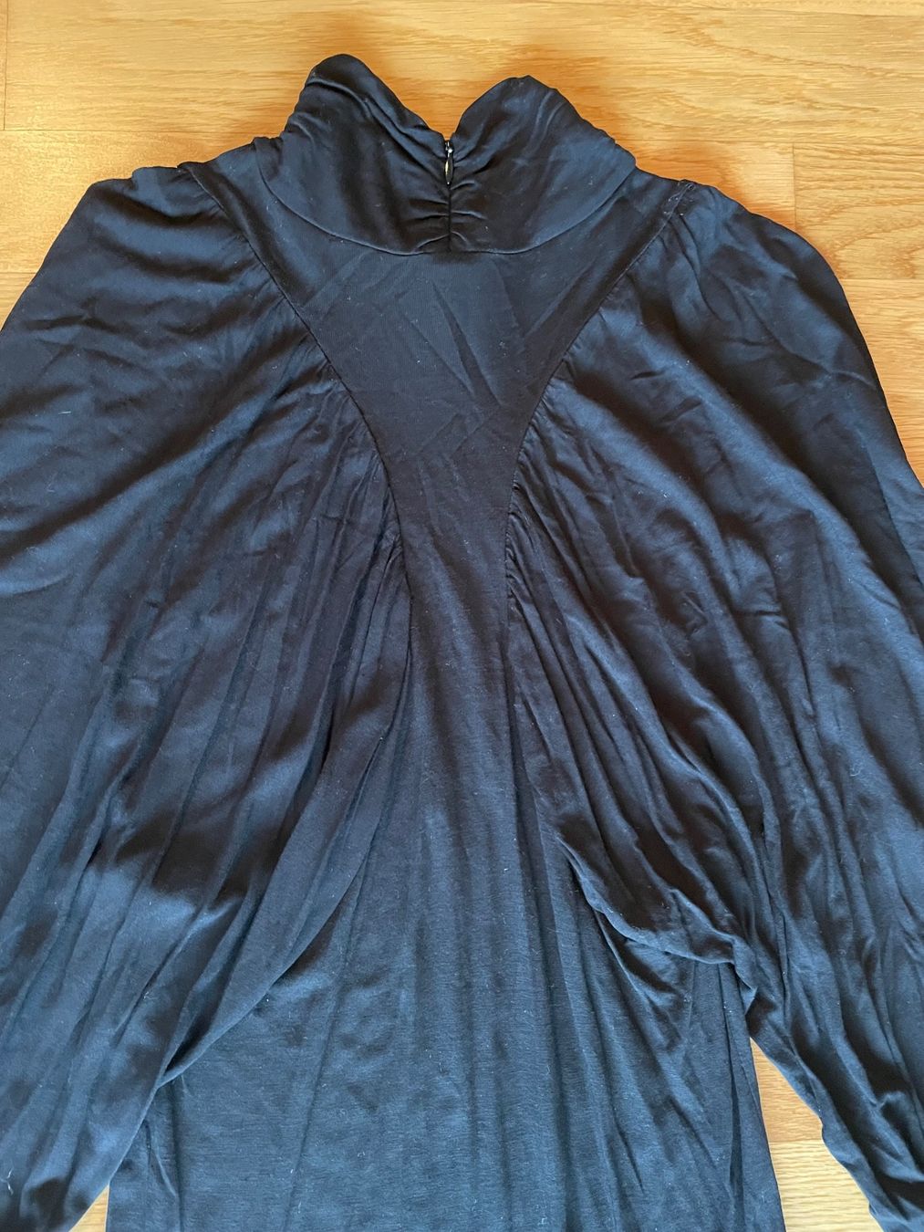 French Connection Pulls & Sweat-shirts: Pullover FRENCH CONNECTION – D'occasion à Richterswil par IrynaL 2