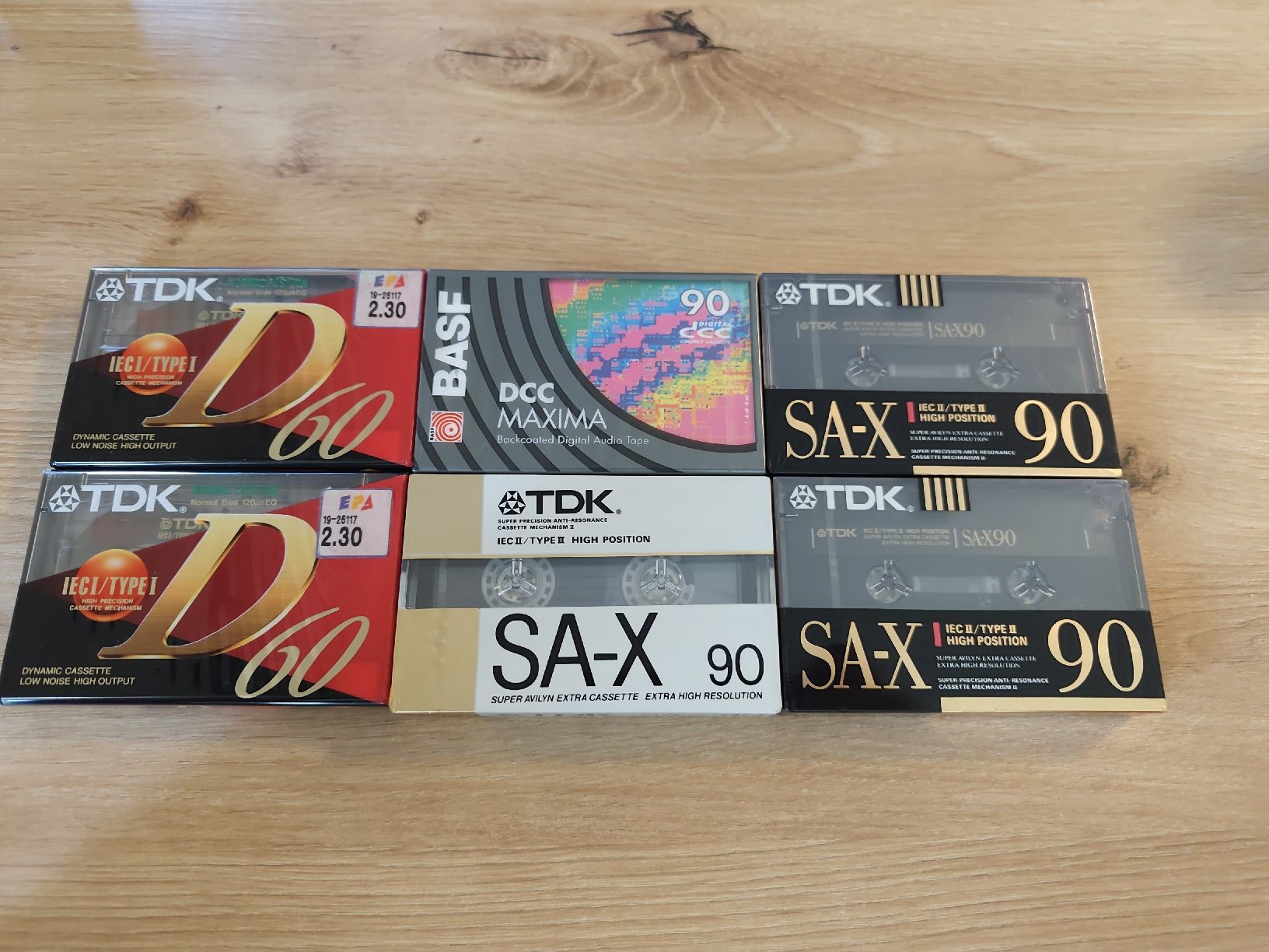 Musicassette: Cassettes Audio TDK SA-X 90 / D60 & BASF DCC Maxima Neuves – Nuovo e nell'imballaggio originale da Lausanne venduto da aro_7pwk
