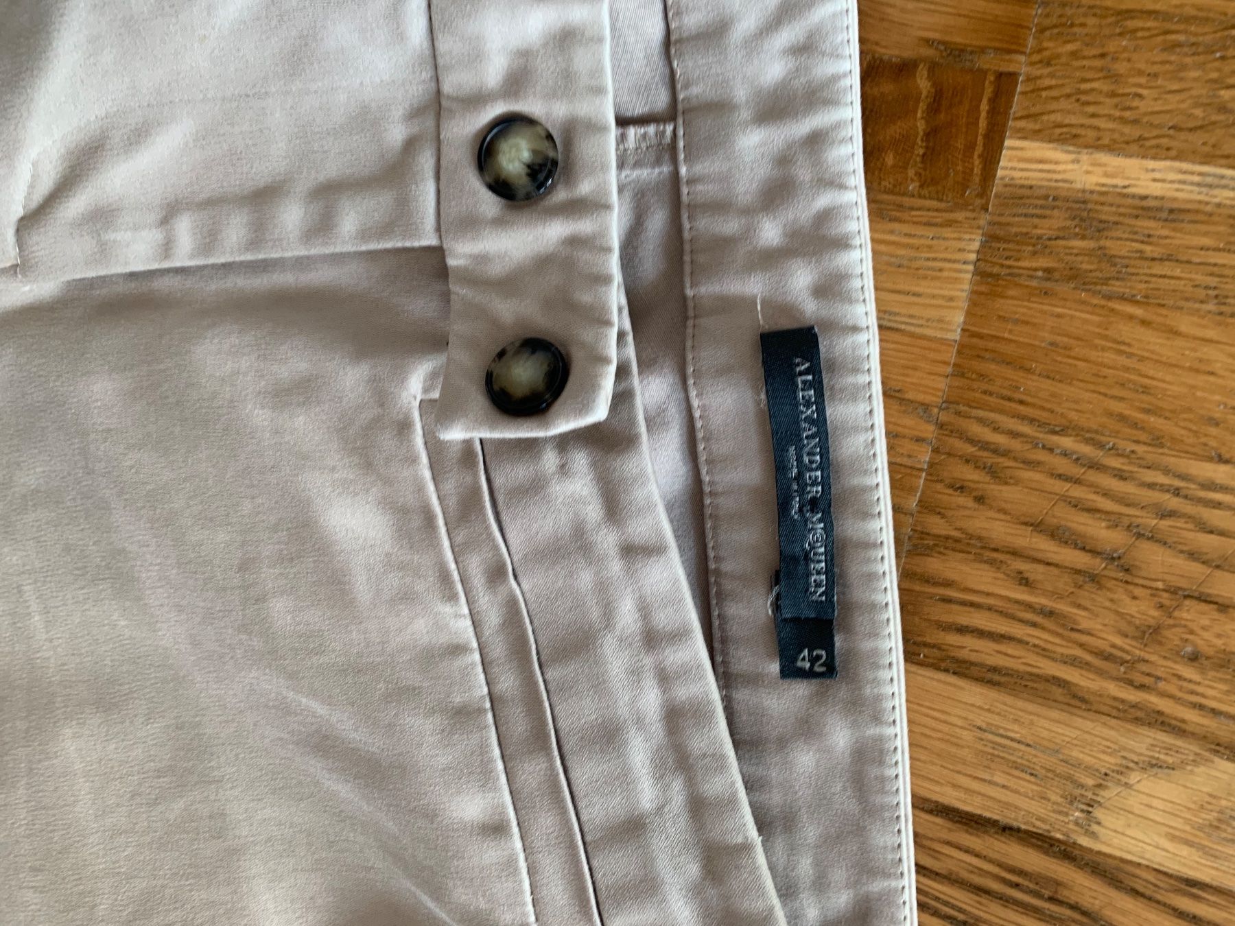 Pantaloni: Alexander Mcqueen hose – Usato da Zürich venduto da Nikuska32 1