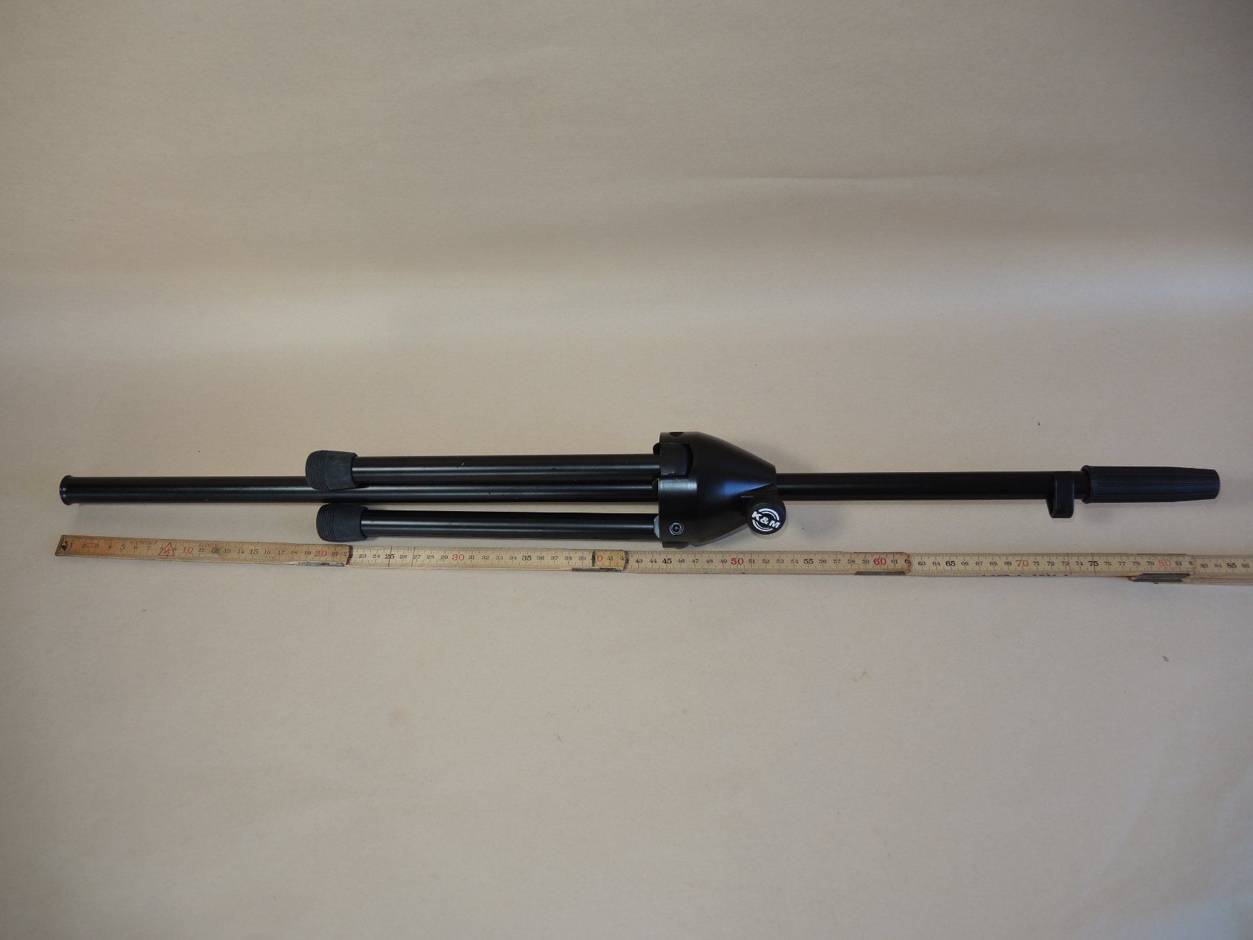 König & Meyer Instrumenten-& Notenständer: K&M Mikrofon Mic Stativ Ständer Microphone Stand König Meyer – Gebraucht aus Rorschach von maeck8 2