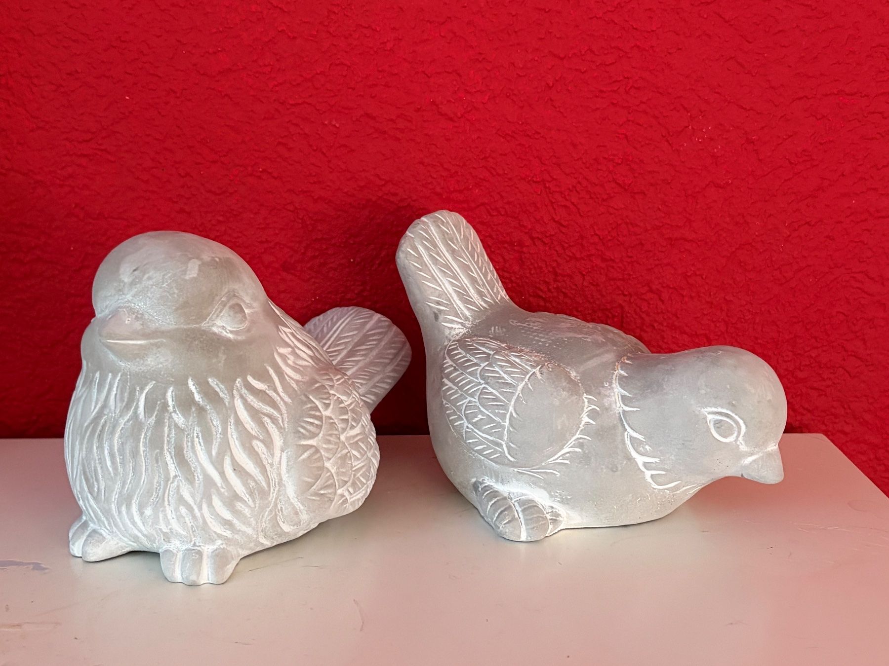 Statuette: 2er Set -Vögel aus Beton – Nuovo e nell'imballaggio originale da Zäziwil venduto da Emlea 2