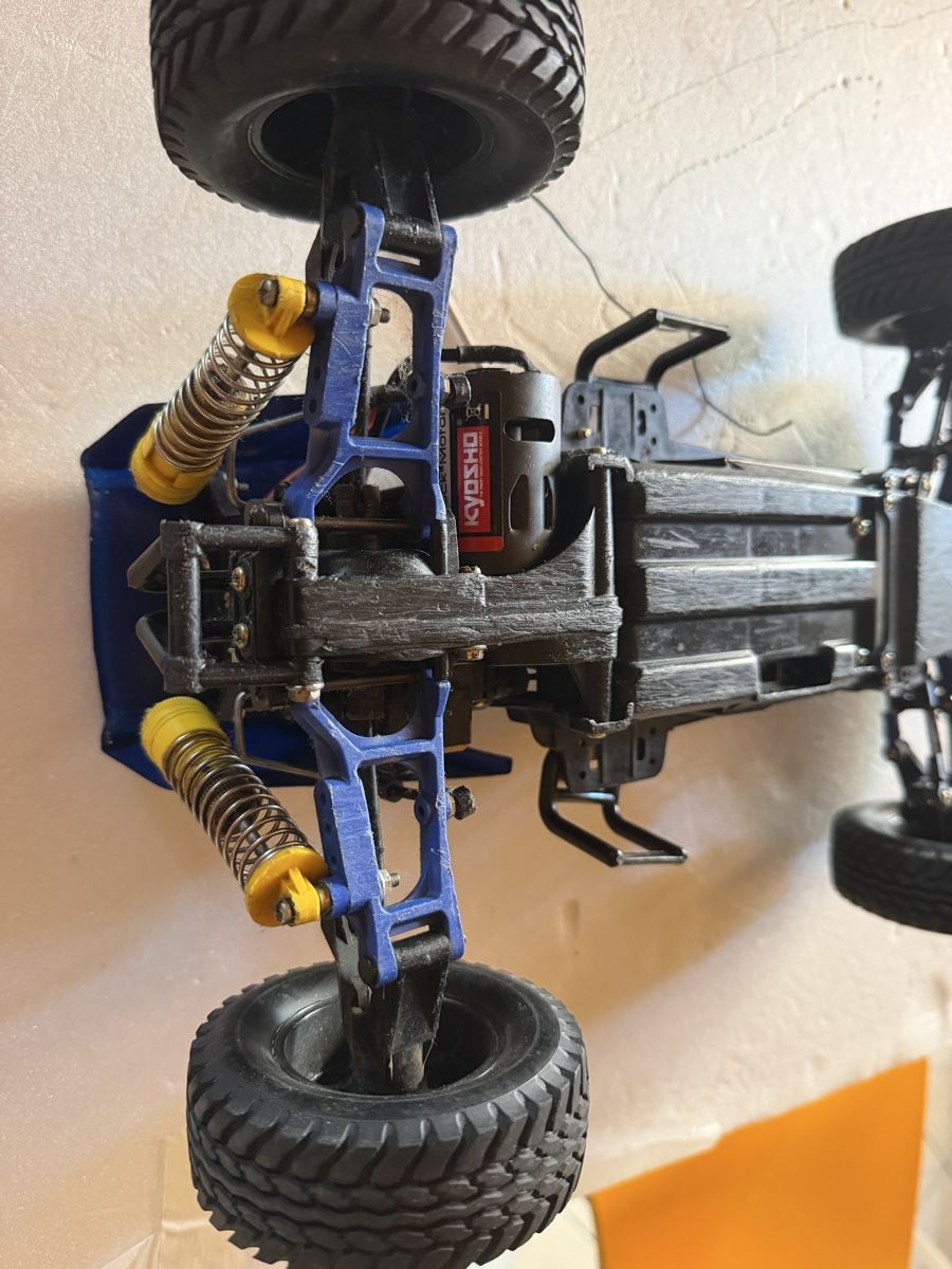 Kyosho Modellismo RC: BUGGY  KYOSHO-TAMIYA  4WD – Usato da Apples venduto da Gasscret 6