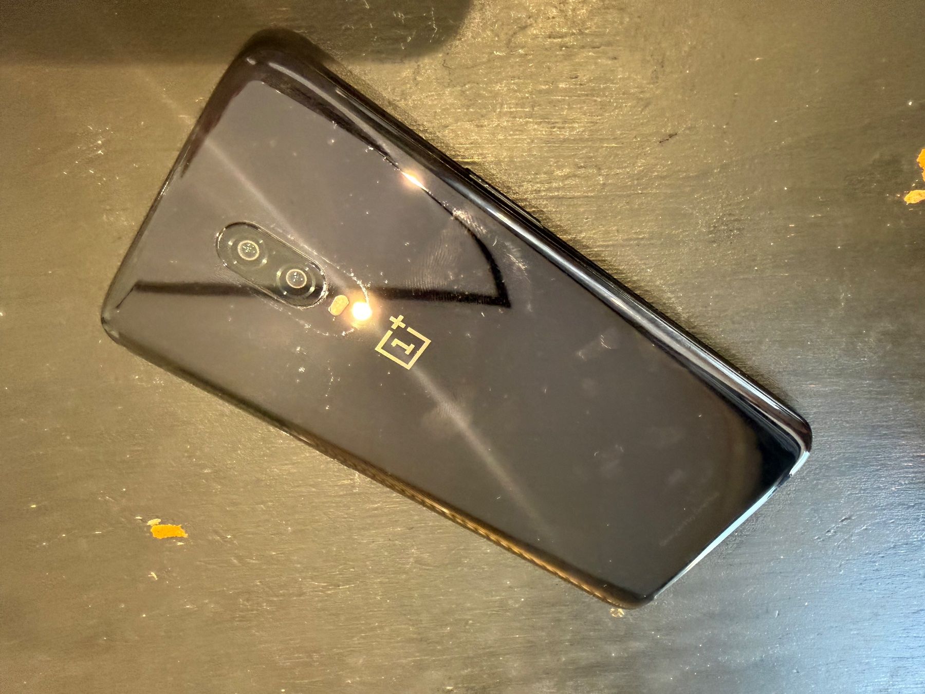 OnePlus Telefoni cellulari / Smartphones: OnePlus 6T 128GB – Usato da Siebnen venduto da icrservicesolutions 2