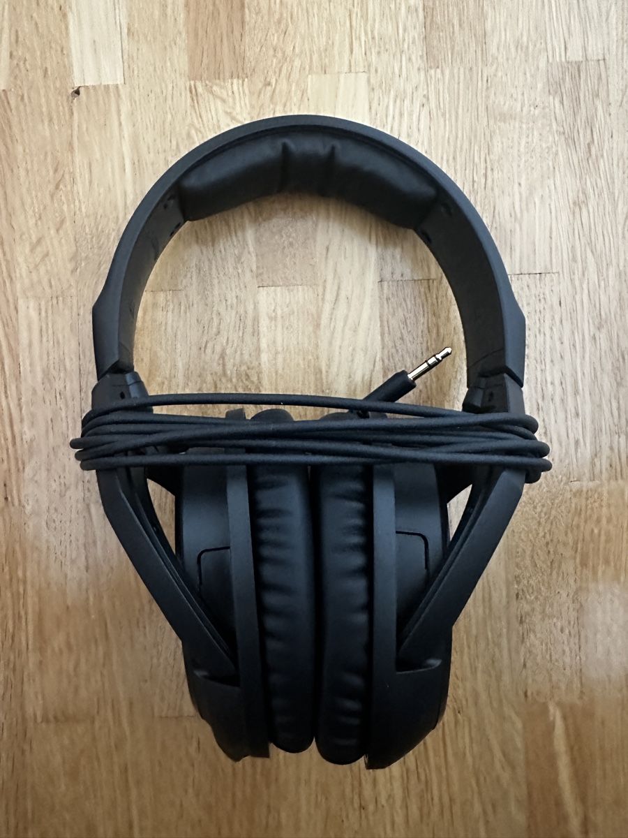 Sennheiser Casques audio: Sennheiser HD 200 Pro – D'occasion à Root par dr_pr