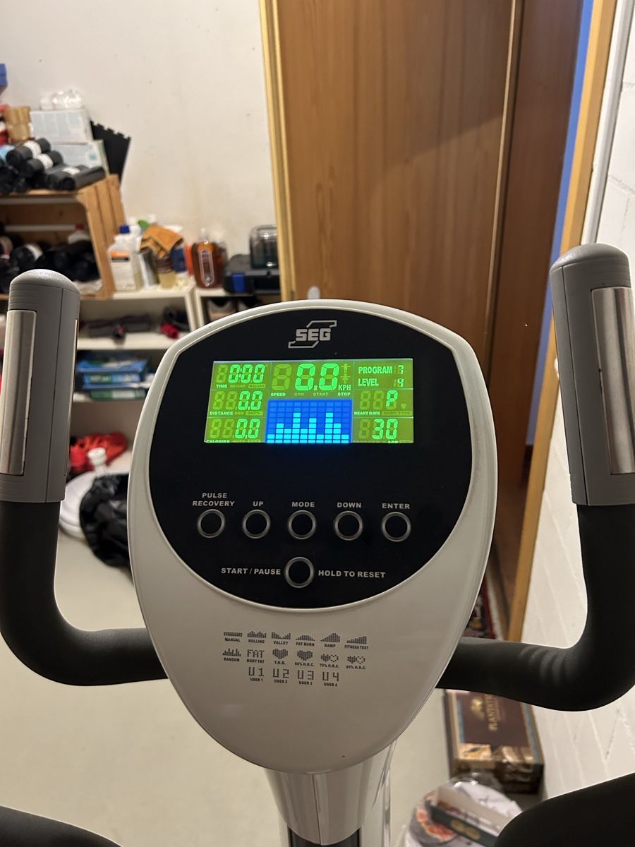 Hometrainer: Crosstrainer SEG-EM-3236 verhandelbar – Usato da Gisikon venduto da luz_l95s 1