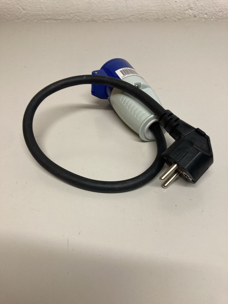 Unità & Adattatore: Camping Stecker Adapter – Usato da Zug venduto da Detom88 1
