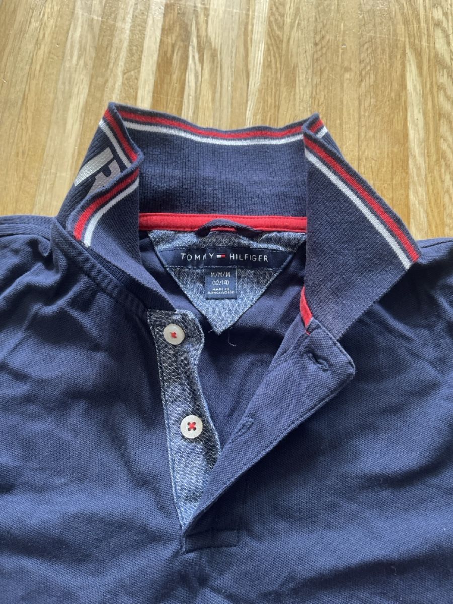 Tommy Hilfiger Hemden, T-Shirts & Polos: Polo Shirt Tommy Hilfiger multicoloured  – Gebraucht aus Zürich von ros_jy6w 1
