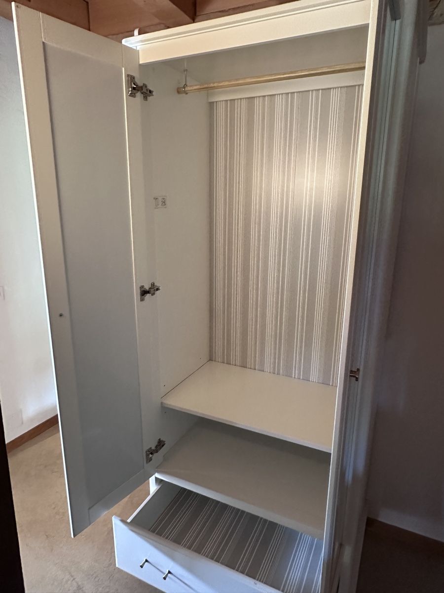 Ikea Armadi: Sundvik IKEA Schrank – Usato da Belpberg venduto da dc1973 1
