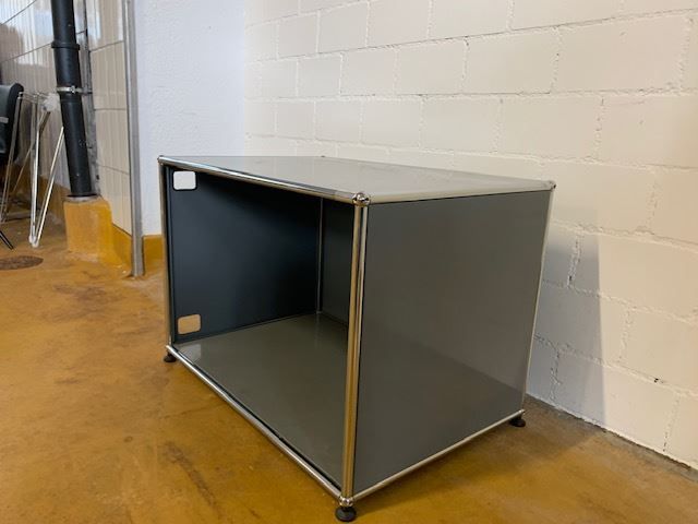 USM Mobili TV: USM Haller TV Möbel – Usato da St. Gallen venduto da MSMoebelhandel 1