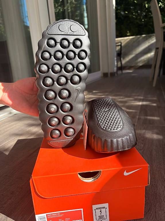 Scarpe da uomo: Nike Mind Triple Black – Nuovo e nell'imballaggio originale da lausanne venduto da Matheus_jj 2
