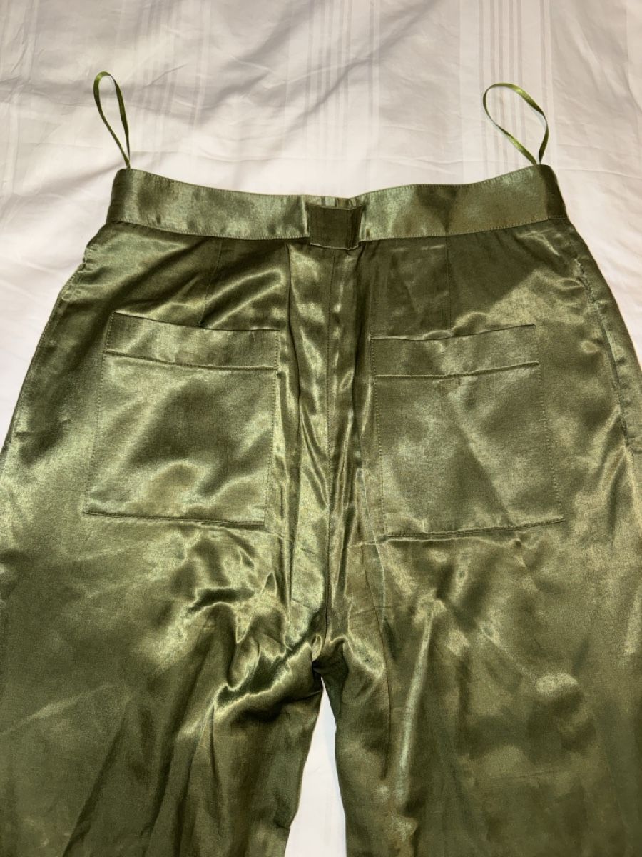 Pantaloni: Satin army green bubble trousers – Nuovo (secondo la descrizione) da Genève venduto da camillarachel 2