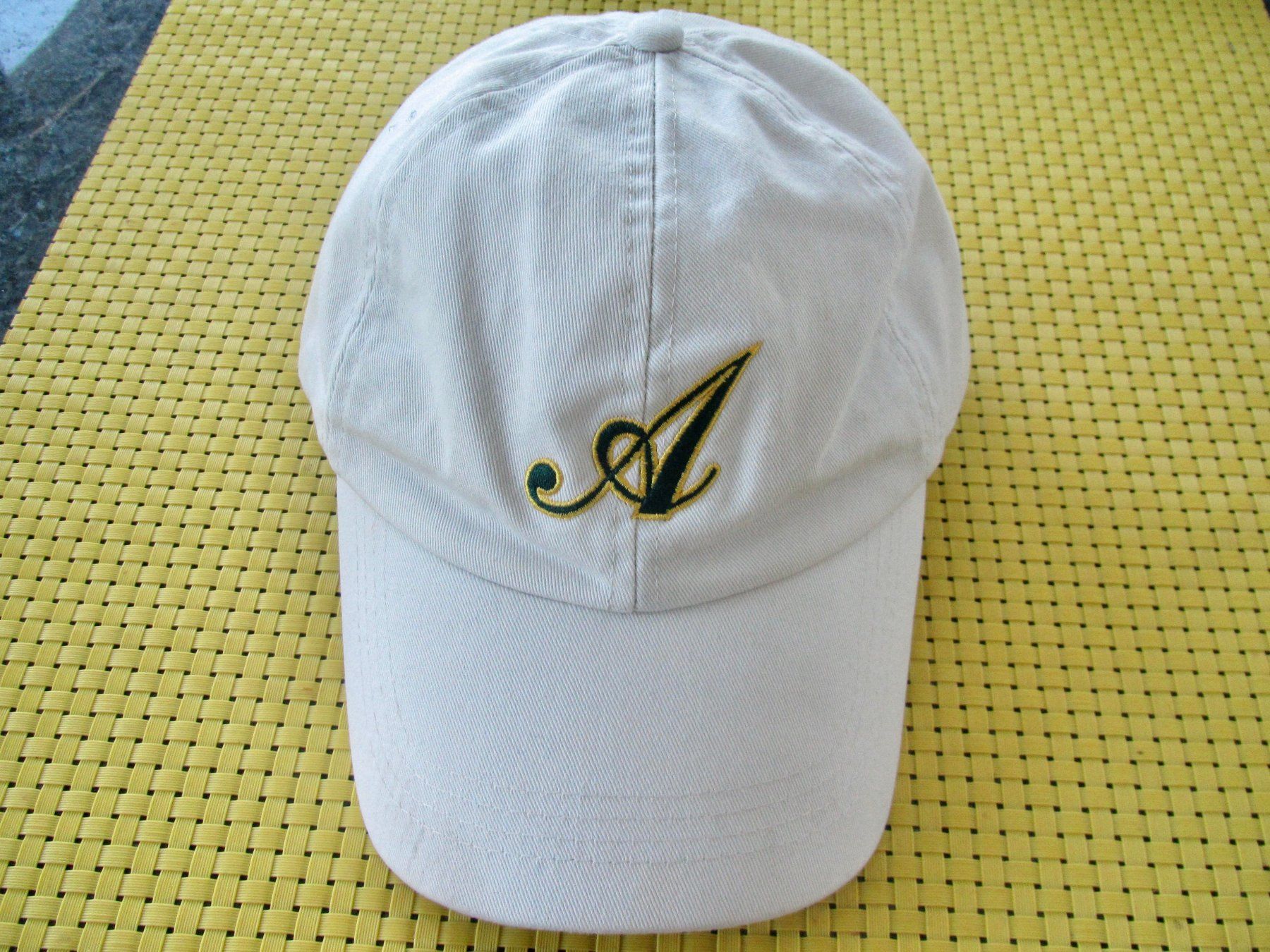 Hüte, Mützen & Caps: CASQUETTE A – Neu (gemäss Beschreibung) aus Murten von Selliot