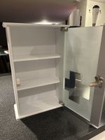 Apothekerschrank Weiss Grau Glastüre mit Schloss 2 Fachböden