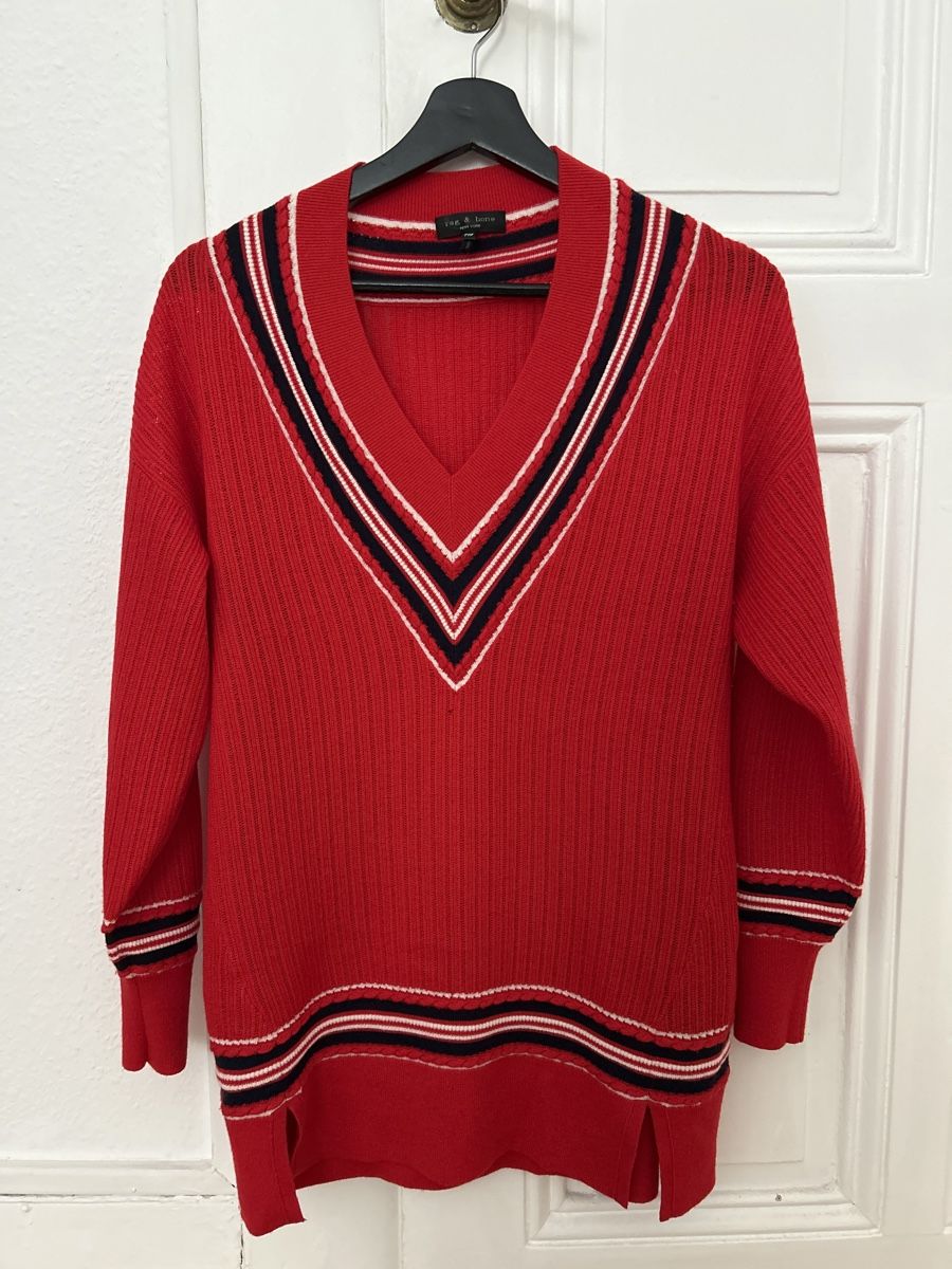 Maglioni & Felpe: Red Rag & Bone merino wool varsity v-neck sweater – Nuovo (secondo la descrizione) da Genève venduto da TreasureChest