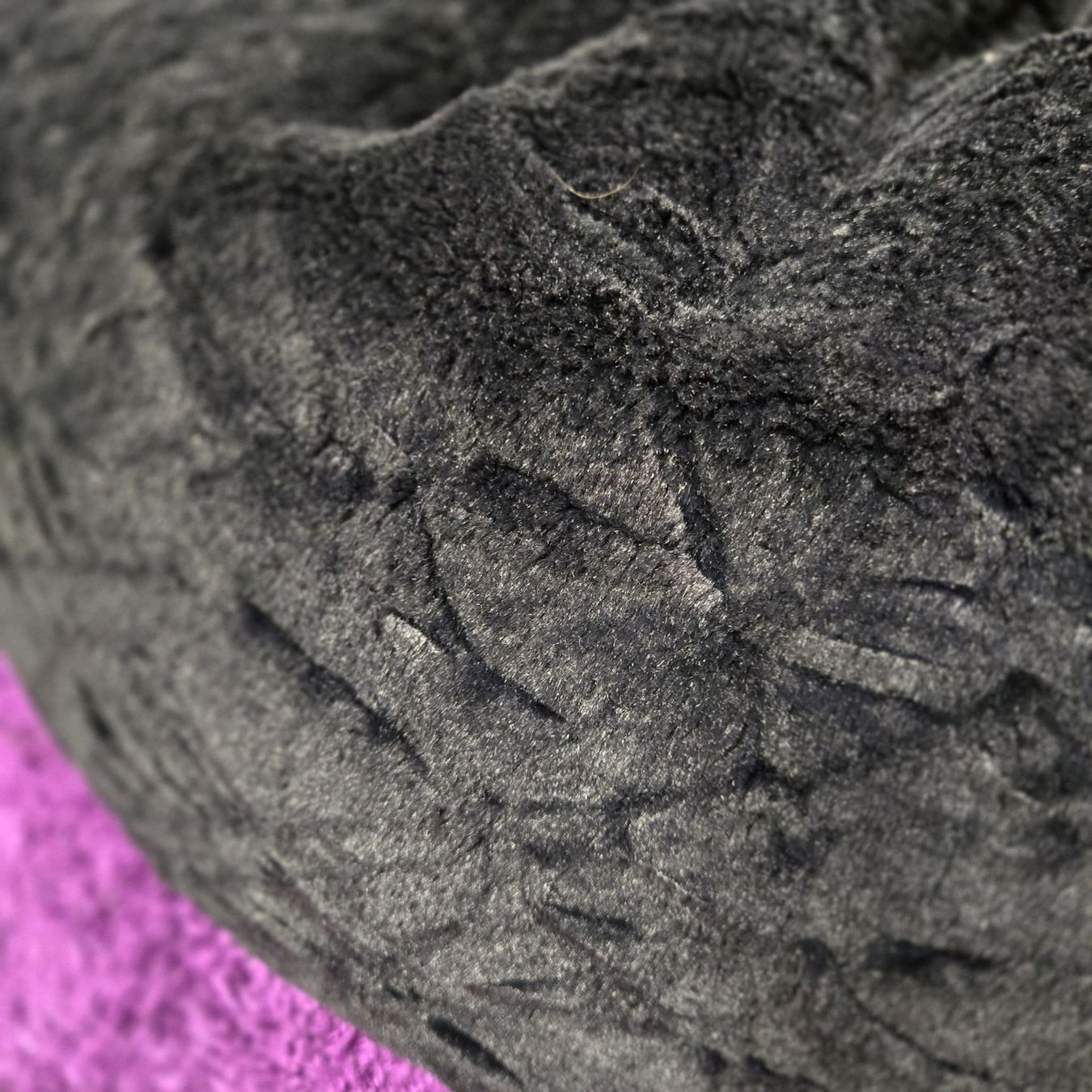 Poltrone: 2er Set Poufs/Sitzwürfel schwarz, Samt – Usato da Rheinsulz venduto da Dred 5