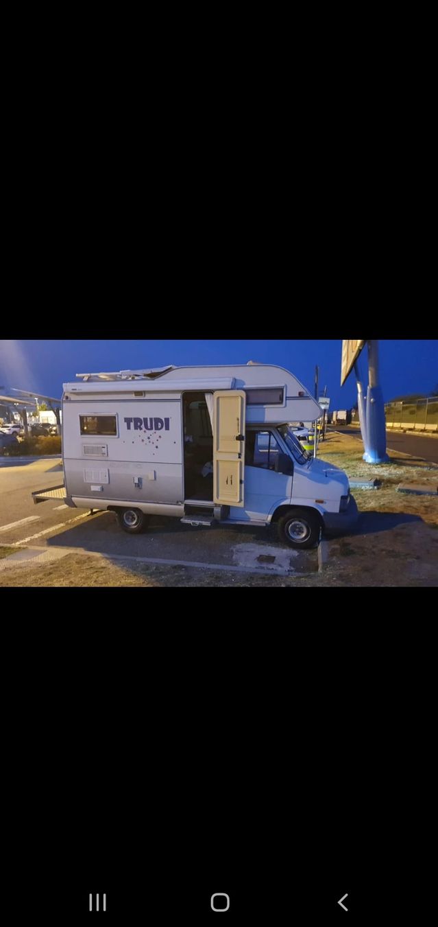 Fiat Veicoli da campeggio: fiat ducato trudi  – Usato da Bodio TI venduto da bru_85ns 5