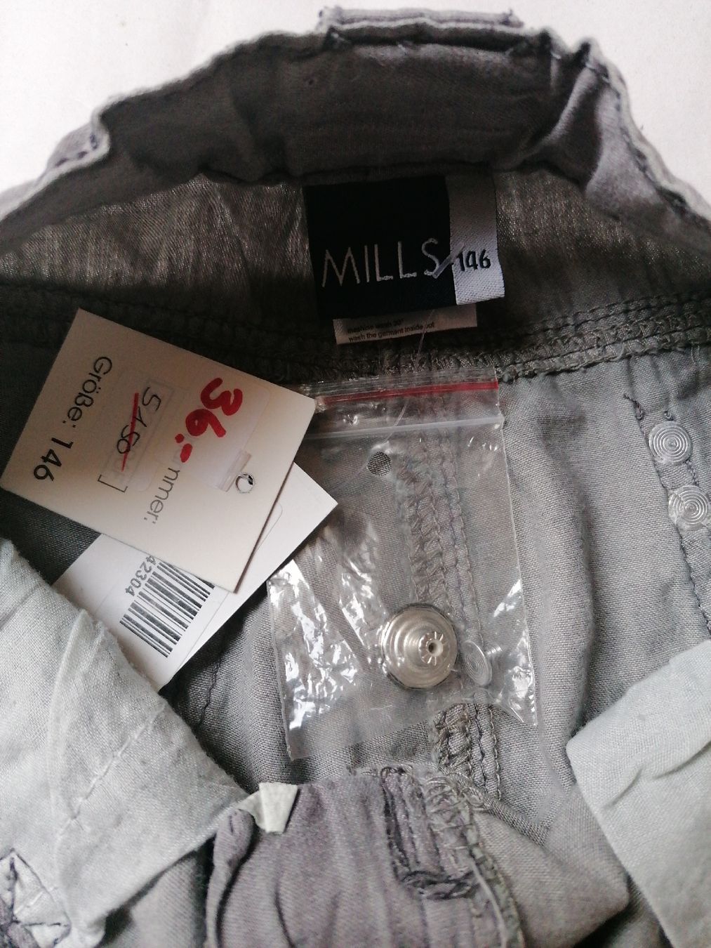 Pantaloni: Dünne Jeansshort Gr. 146 /  Mills / Neu – Usato da Klingnau venduto da vollmond36 2