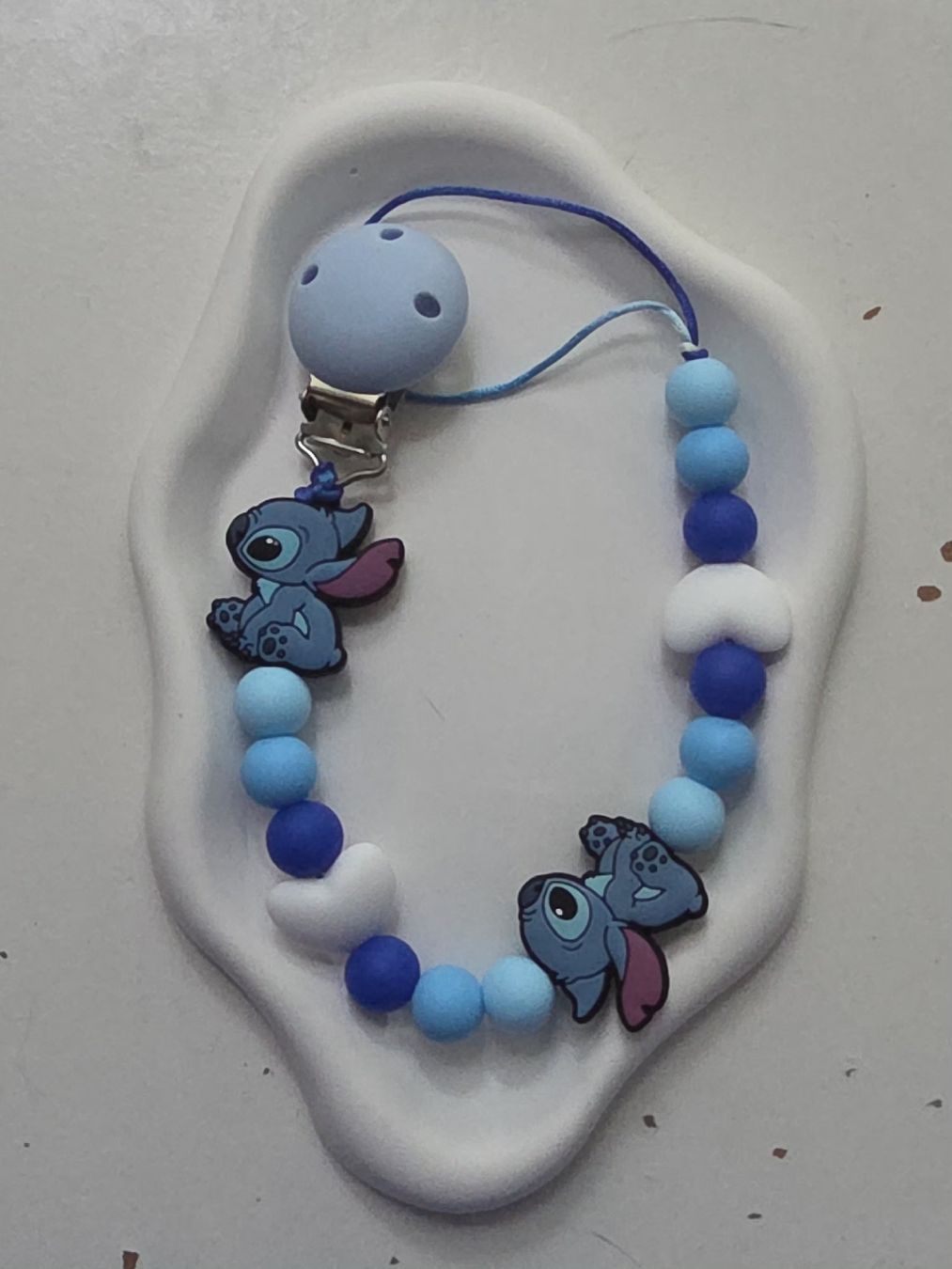Succhiotti & catenelle porta ciuccio: Pacifier clip Stitch with silicone beads – Nuovo (secondo la descrizione) da Romont FR venduto da mar_8lw6