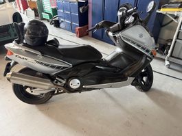 Yamaha TMax 500