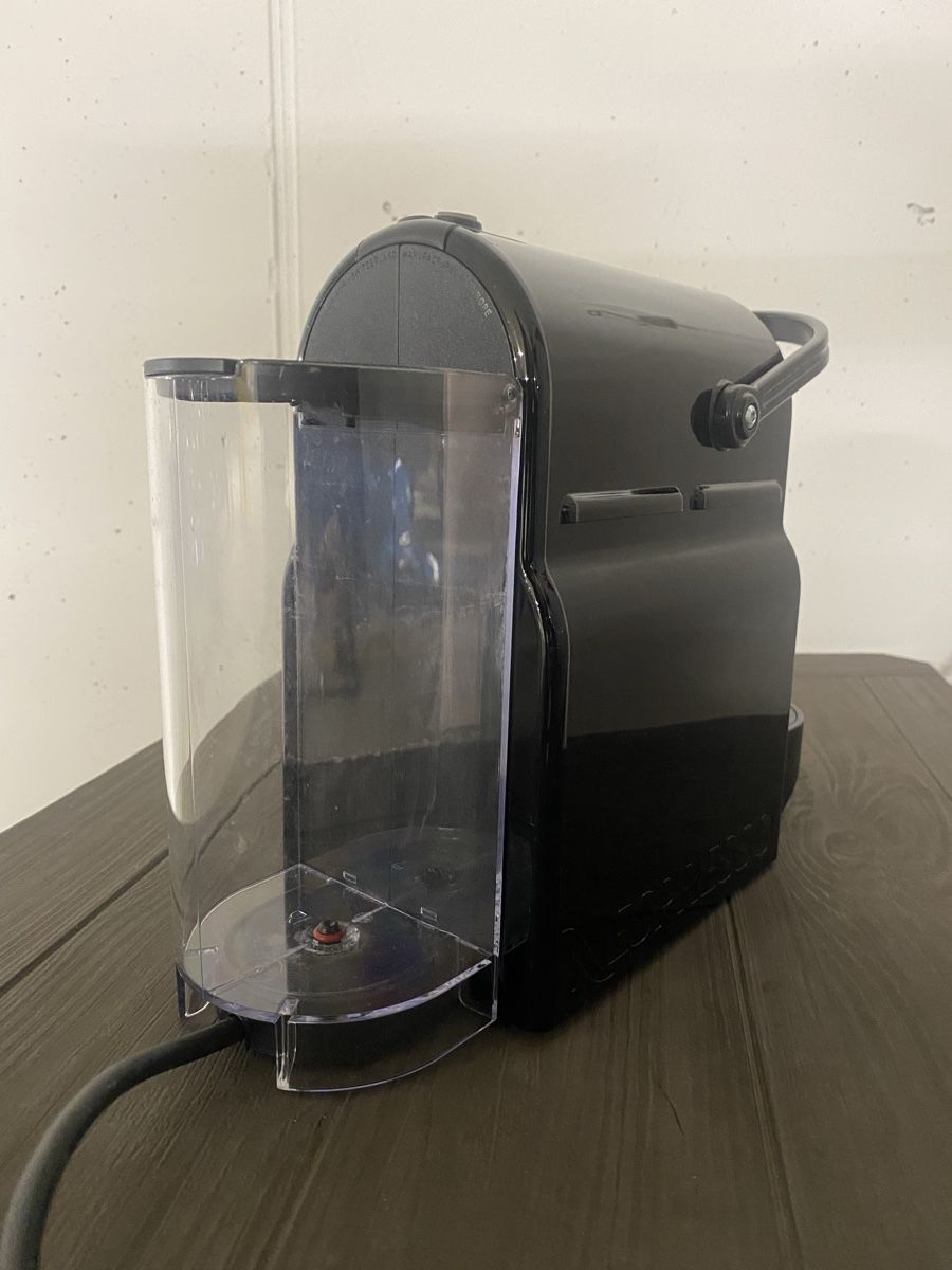 Nespresso Macchine per caffè & Macchine per espresso: Nespresso Kaffeemaschine – Usato da Eglisau venduto da kawa67 1
