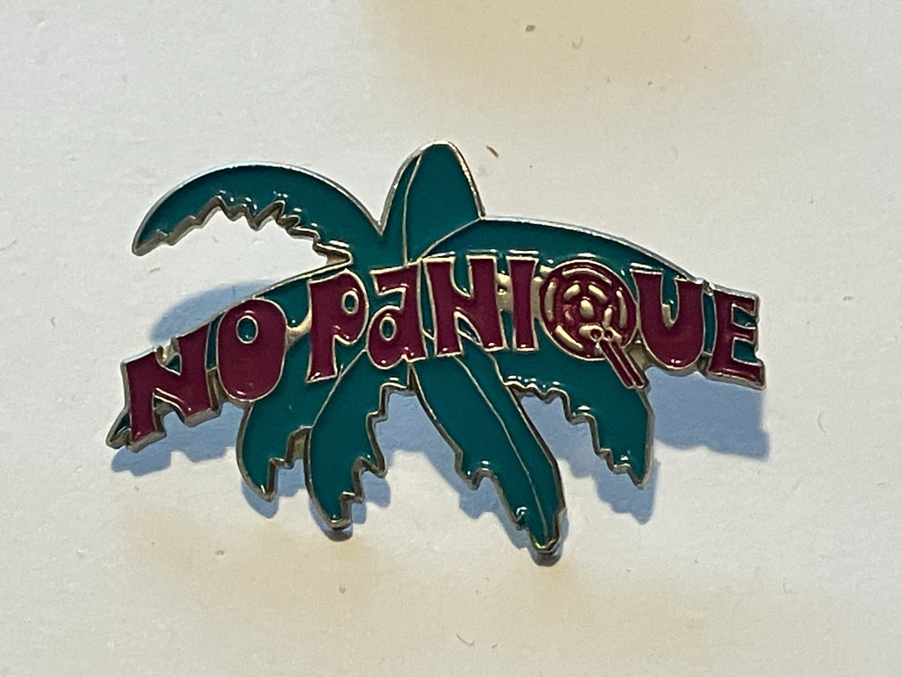 Plaquettes & Badges: 1 Pin No Panique – D'occasion à Basel par djwwpp
