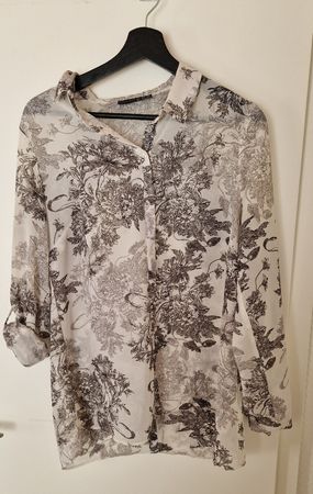Elegante Bluse mit Blumenmuster, Gr. 38