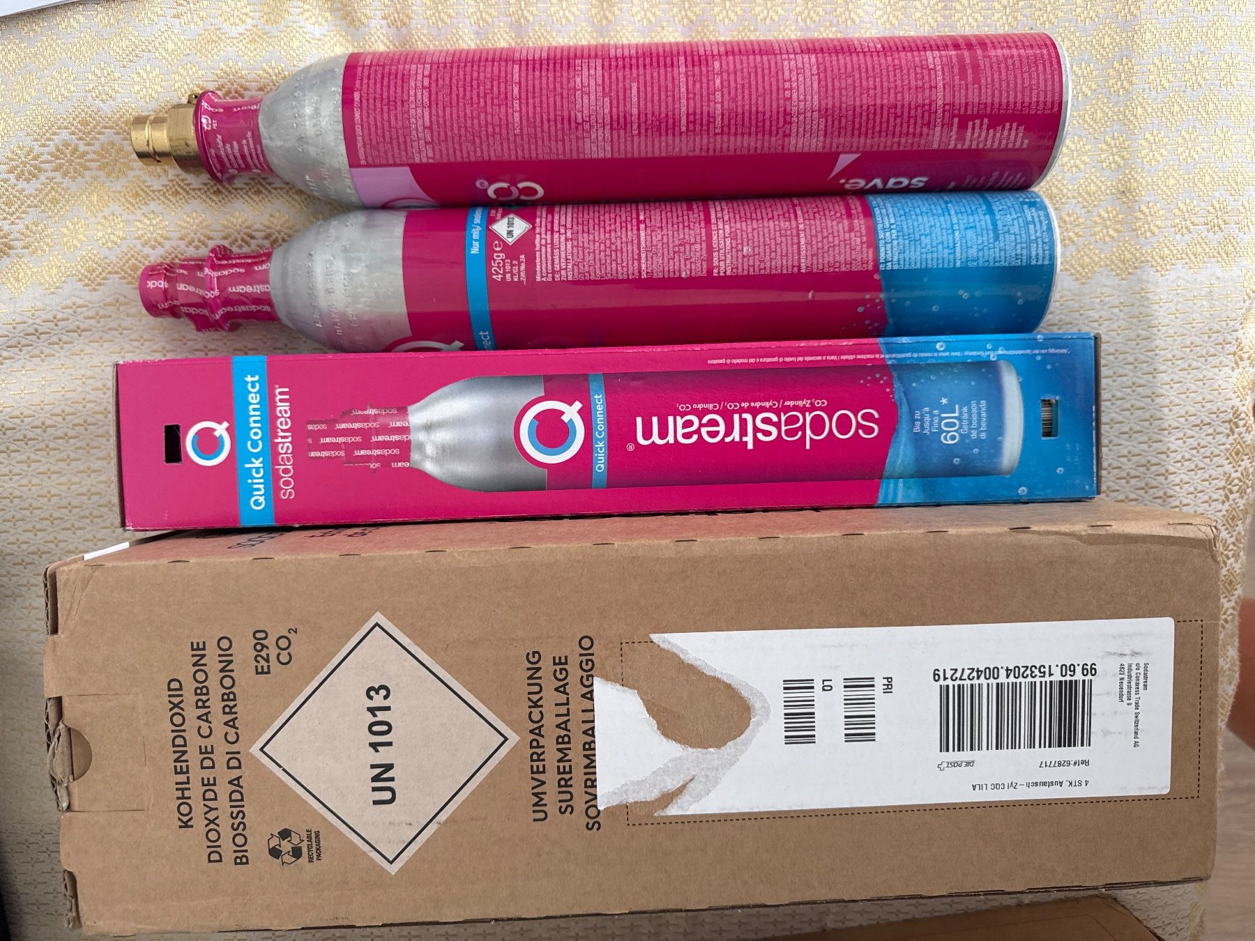 Sodastream Apparecchiature e tecnologia a gas: 7 Flaschen für Sodastream – Usato da Birmensdorf ZH venduto da Orion999