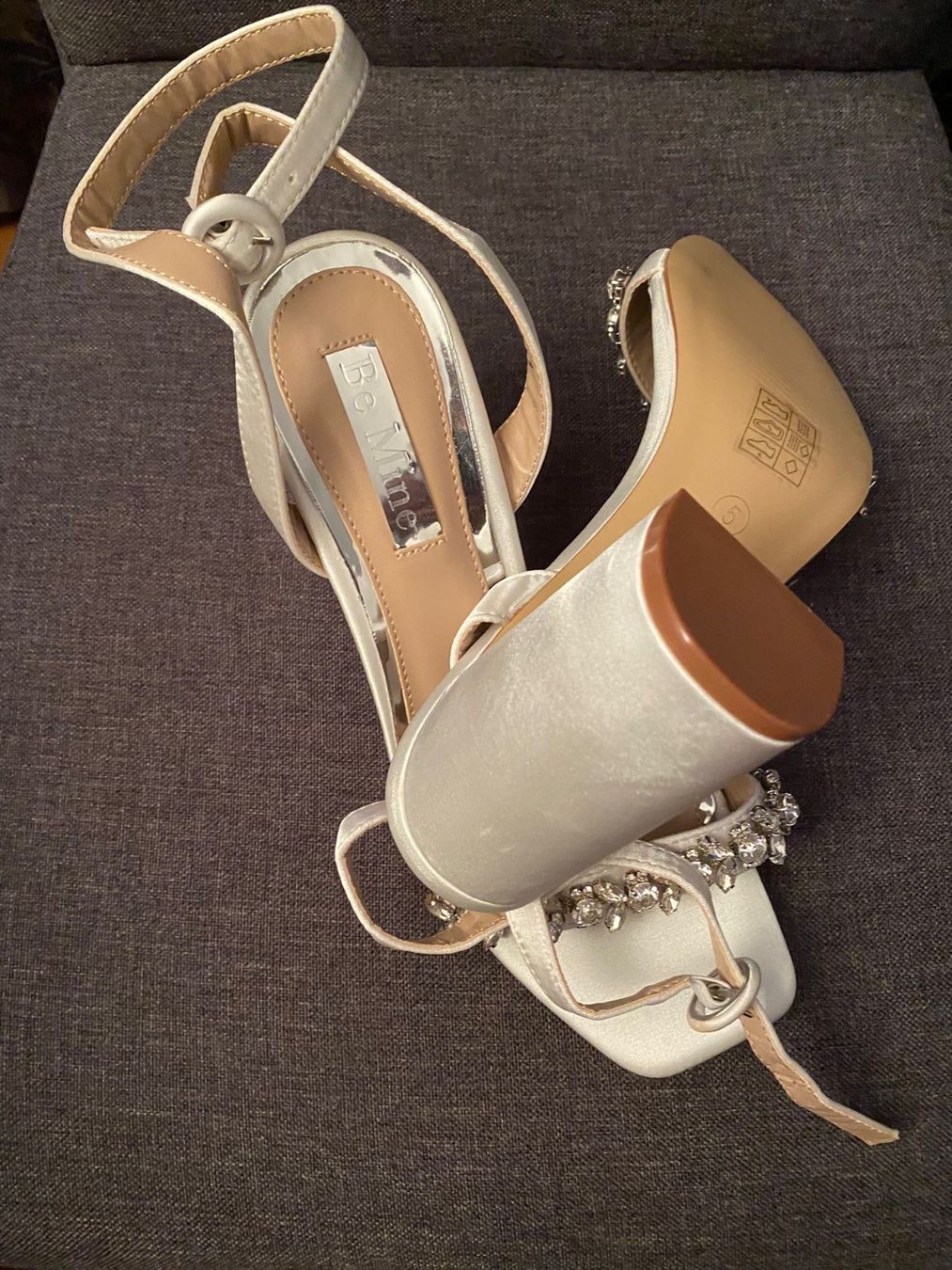 Scarpe da donna: Talons chics blancs avec détails – Nuovo e nell'imballaggio originale da Montreux venduto da iza_peche8 3
