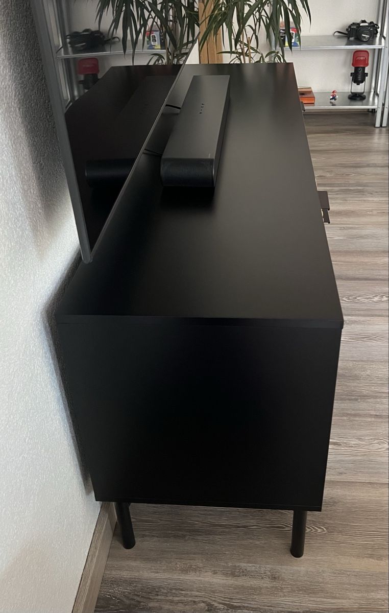 Mömax TV Möbel: Mömax Lowboard Madrid Natur/Schwarz, Echtholz TV-Möbel – Neu (gemäss Beschreibung) aus Birsfelden von Xerxes12 1