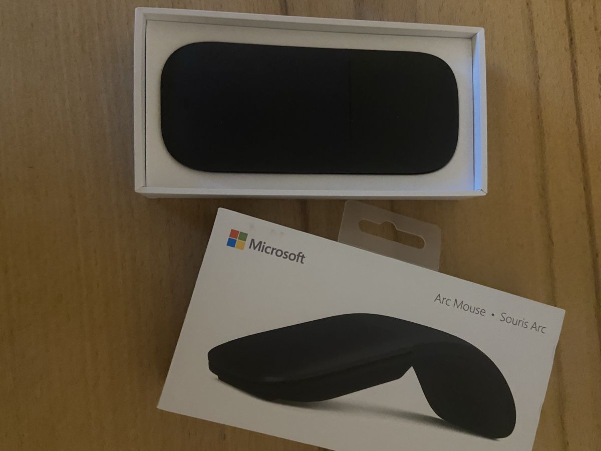 Microsoft Maus: Microsoft Arc Mouse schwarz mit Verpackung – Neu (gemäss Beschreibung) aus Basel von ramona.evelina 1