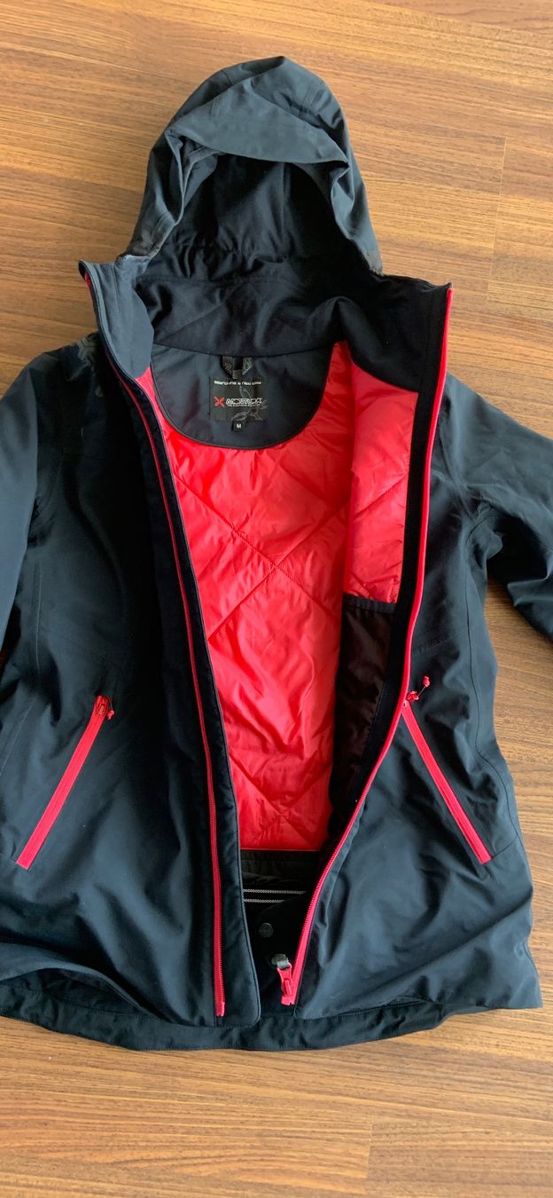 Montura Giacche: Veste de ski et imperméable, taille M – Usato da Apples venduto da fre_r895 1