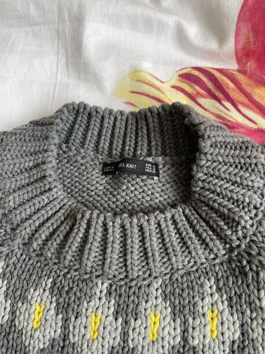 Zara Pullover & Sweatshirts: Warmer Strickpullover von Zara, Grösse M, Top Zustand! – Gebraucht aus Kilchberg ZH von wolken03 2