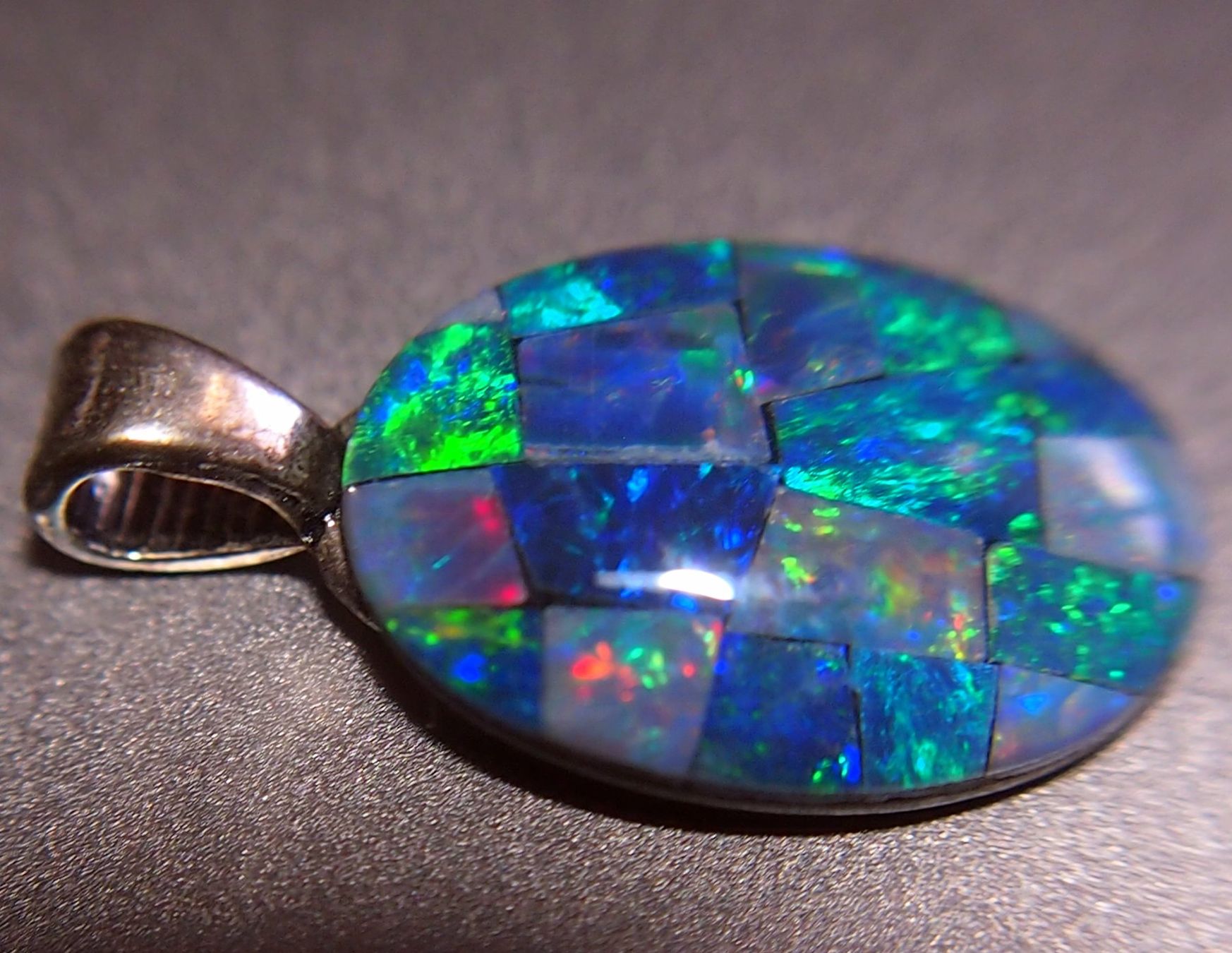 Pietre preziose: 8 CTS QUALITY STUNNING MOSAIK-OPAL AAA – Nuovo e nell'imballaggio originale da Reinach BL venduto da Marblue 4