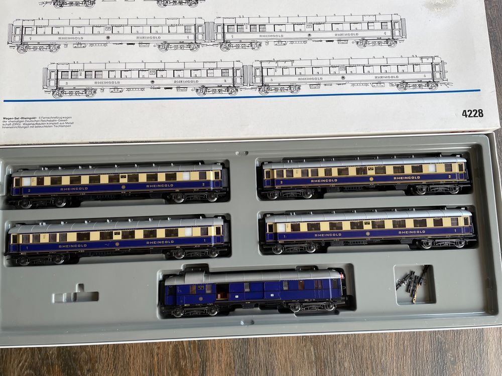 Märklin HO 4228 Rheingold-Wagen-Set OVP (Gebraucht) in Rorschach für ...