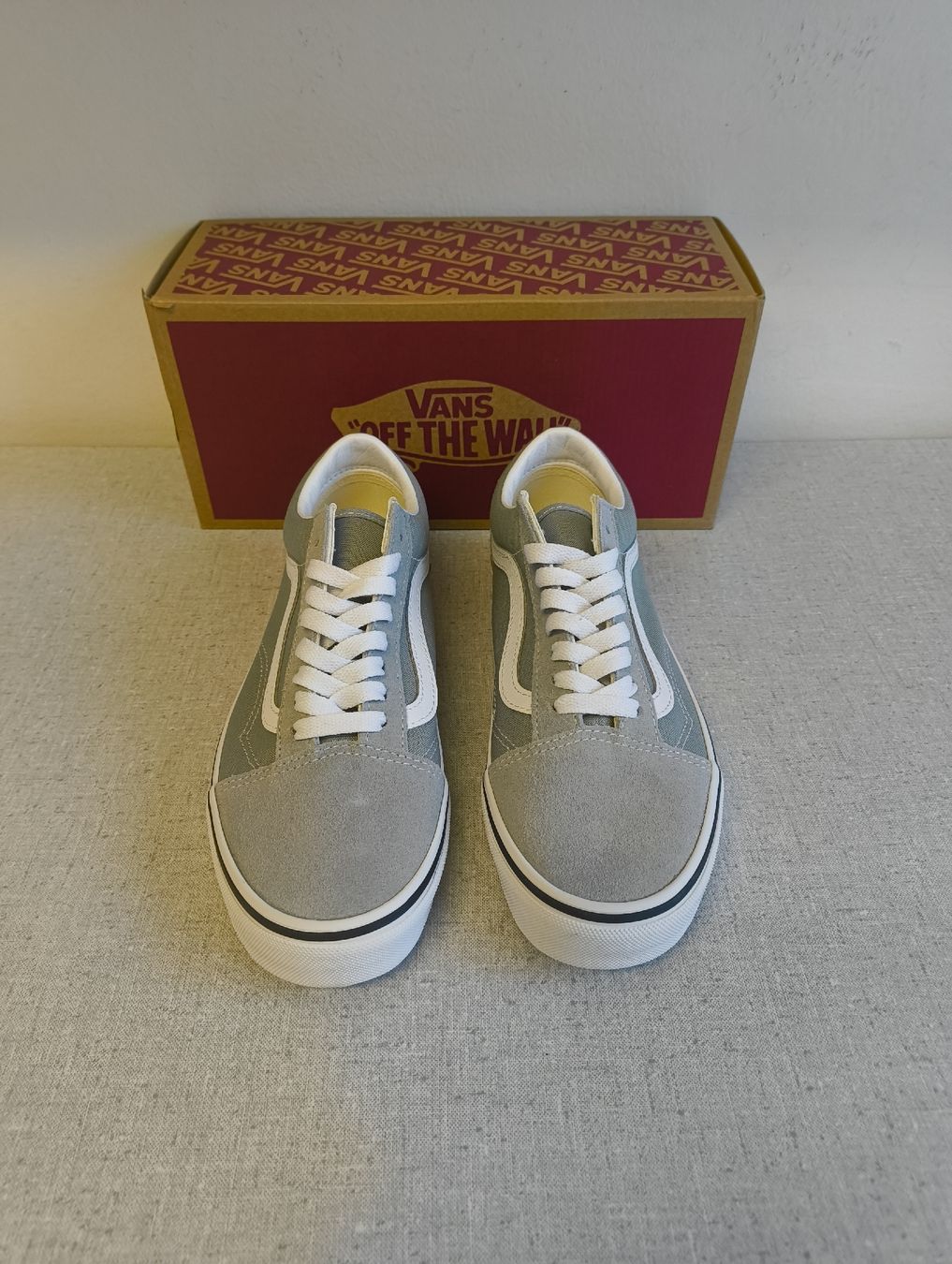 Vans Scarpe da uomo: Vans Old Skool, Grau,  Gr. 38.5 – Nuovo e nell'imballaggio originale da Uitikon Waldegg venduto da PJLS1 1