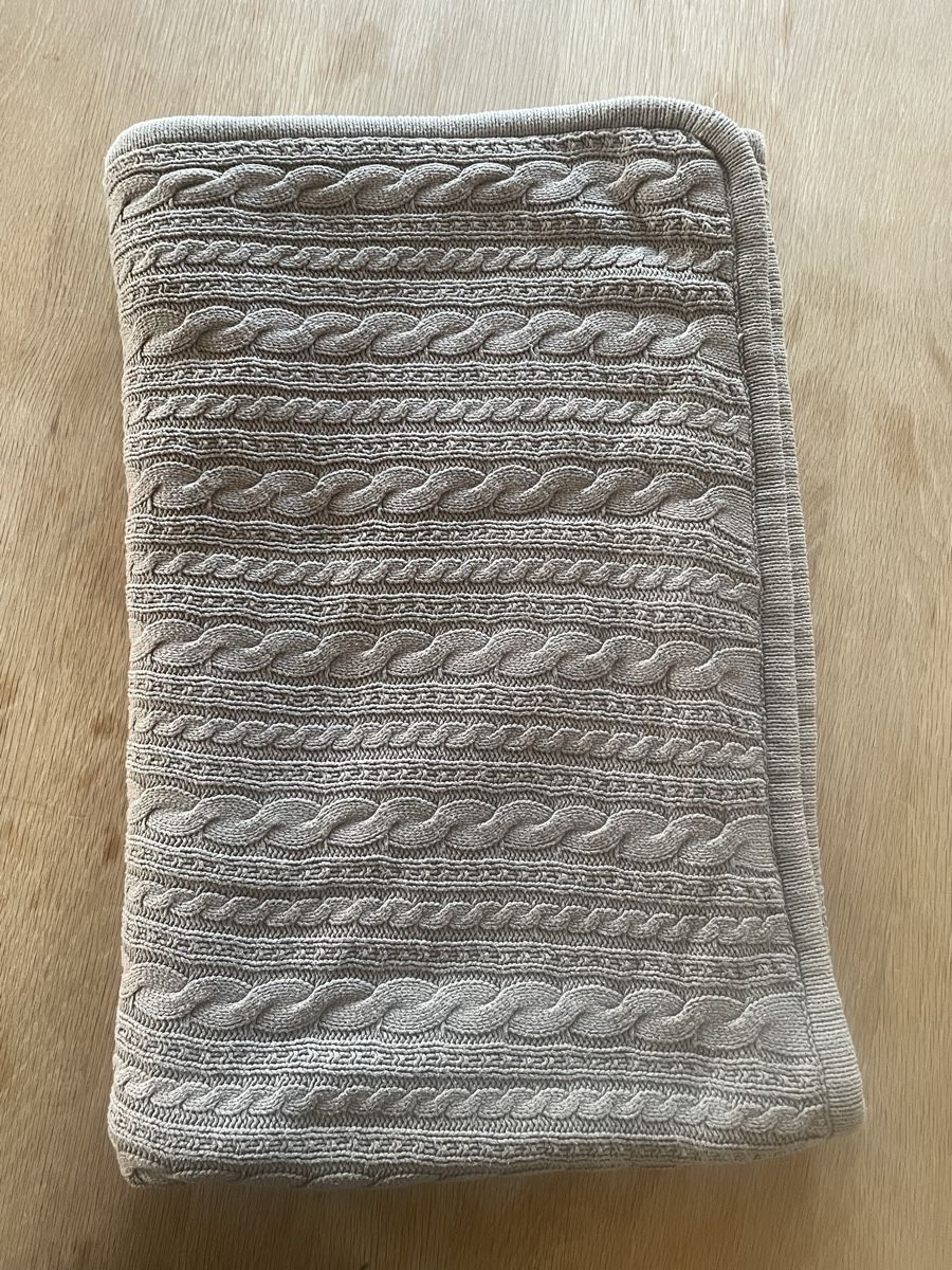 Coperte: Kuscheldecke – Usato da Luzern venduto da Leahka 1