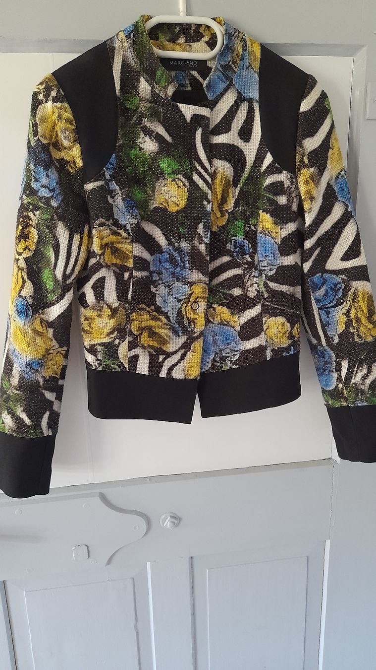 Guess Giacche: Jacke Gr. 40, von Marciano Guess – Usato da Nesslau venduto da Churfirsten08