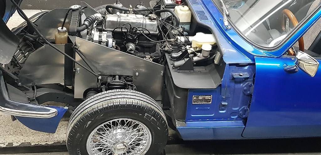 Triumph Automobili: Triumph Spitfire 1500 Oldtimer und Zubehör – Usato da Sarnen venduto da Profi3 6