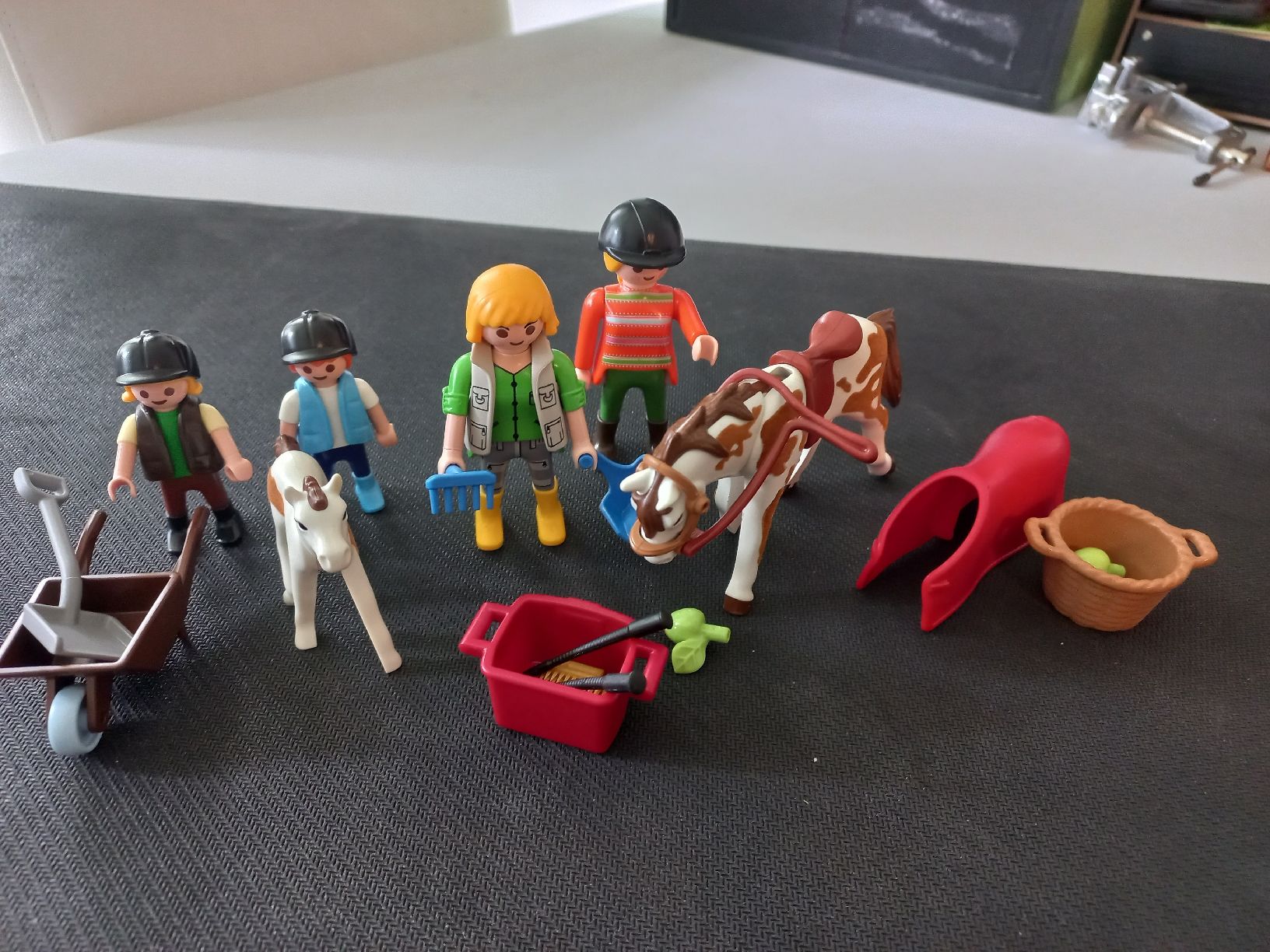 Playmobil Spielzeuge: Playmobil Pferde/Reiter – Gebraucht aus Ziegelbrücke von lumix03