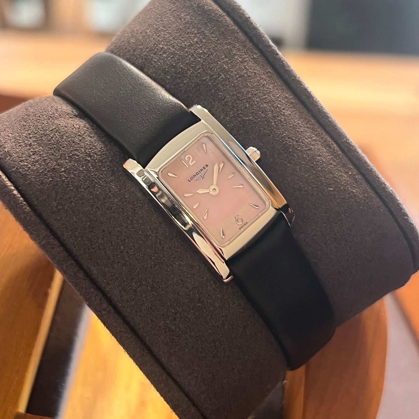 Longines Orologi: Longines DolceVita MOP Pink Dial L5.158.4.80.2 – Usato da Carouge GE venduto da Watchaser 7