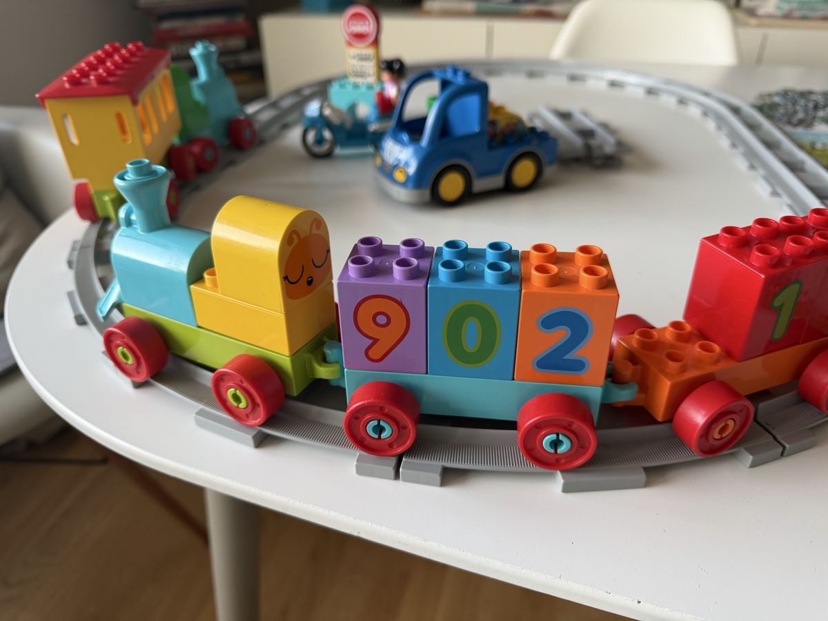 Lego Giocattoli: Duplo Set Zug – Usato da Meilen venduto da kathrinro 2
