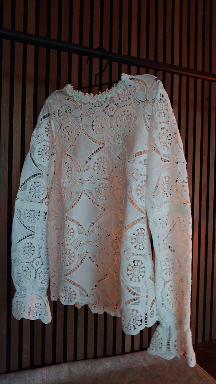 Camicette: Vila Bluse – Usato da Wiedlisbach venduto da ScullyPrue