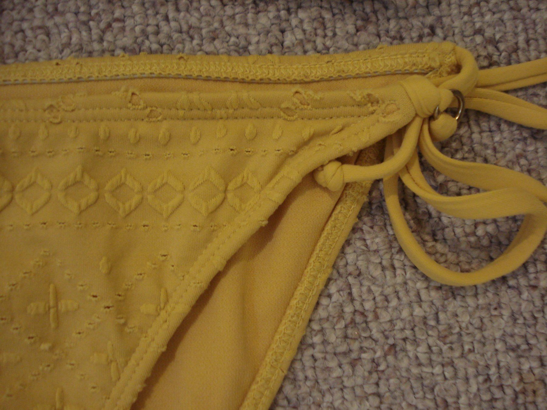 Roxy Costumi da bagno & Bikini: senfgelber Biniki v. Roxy – Usato da Au SG venduto da beanpasa 2