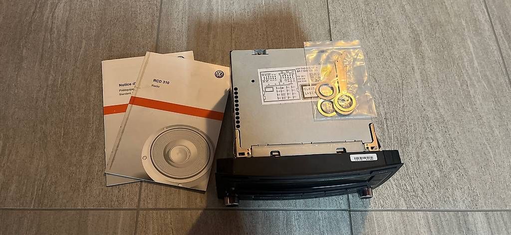 Radio: Vw T5 autoradio RCD 310 – Usato da Ligornetto venduto da DaniCeller